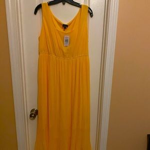 🌼Beautiful Torrid Sz: 1 Yellow Maxi Dress 🌼